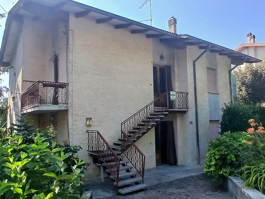 Immagine 3 di Casa trifamiliare in vendita  in Via della Fontana 1 a Zocca