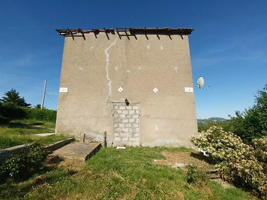 Immagine 4 di Casa indipendente in vendita  in Via Della Chiesa Vecchia 1658 a Valsamoggia