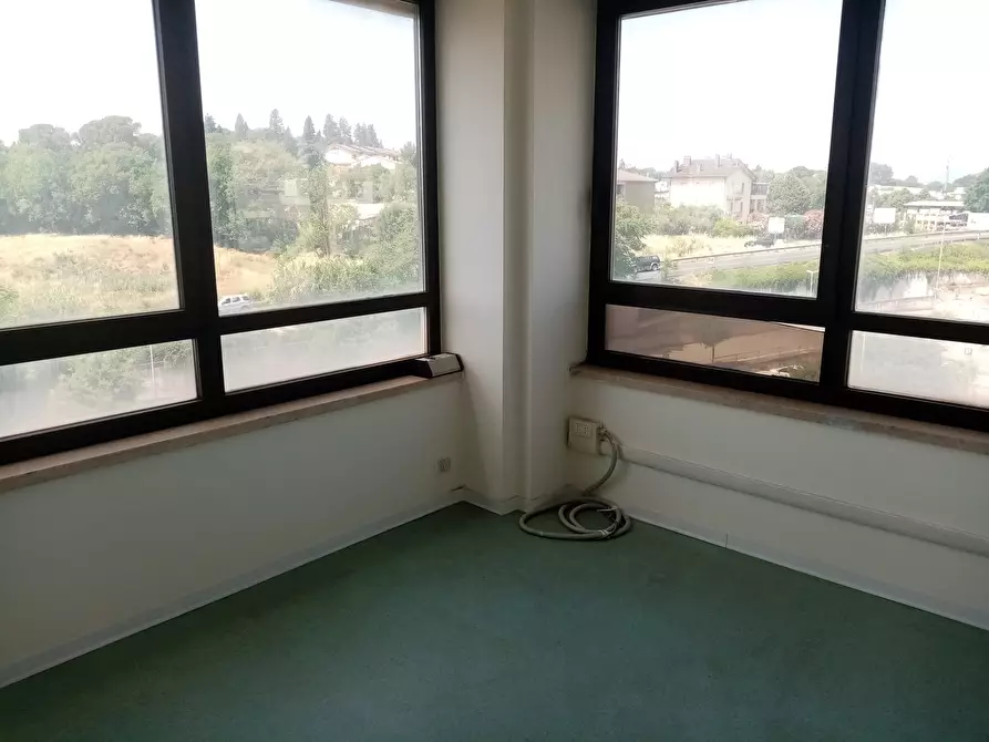 Immagine 15 di Ufficio in vendita  in Via del Rivo 23 a Terni