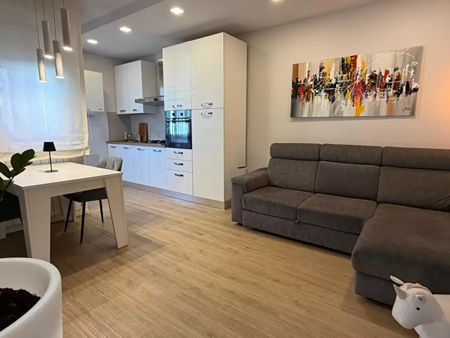 Immagine 1 di Bilocale in vendita  a Rovigo