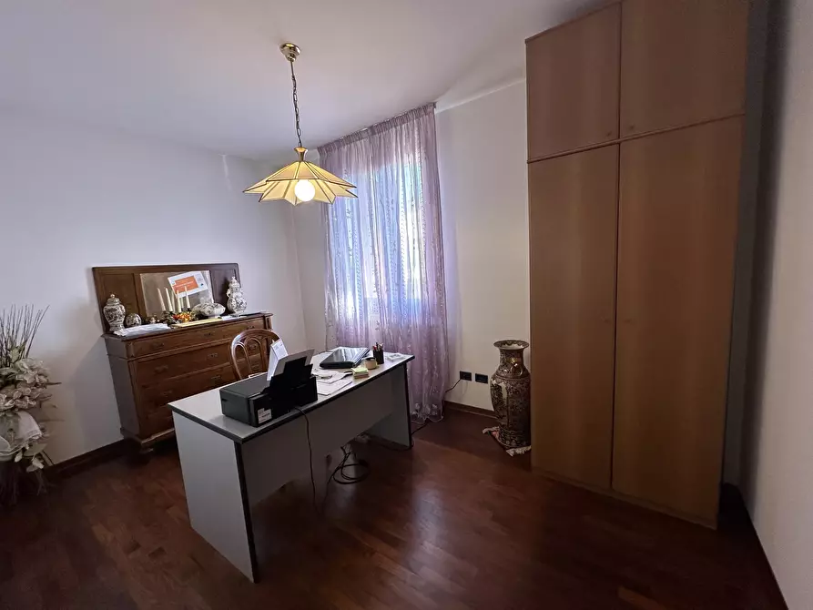 Immagine 16 di Villa in vendita  in Viale dei Mille a Rovigo