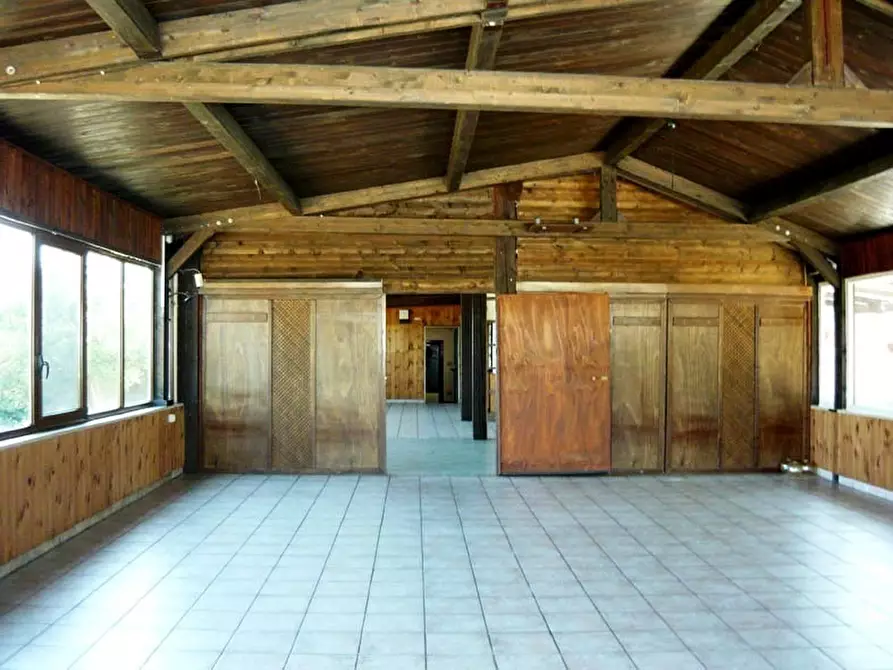 Immagine 17 di Bar / Ristorante in vendita  in C.da Casalini a Locorotondo