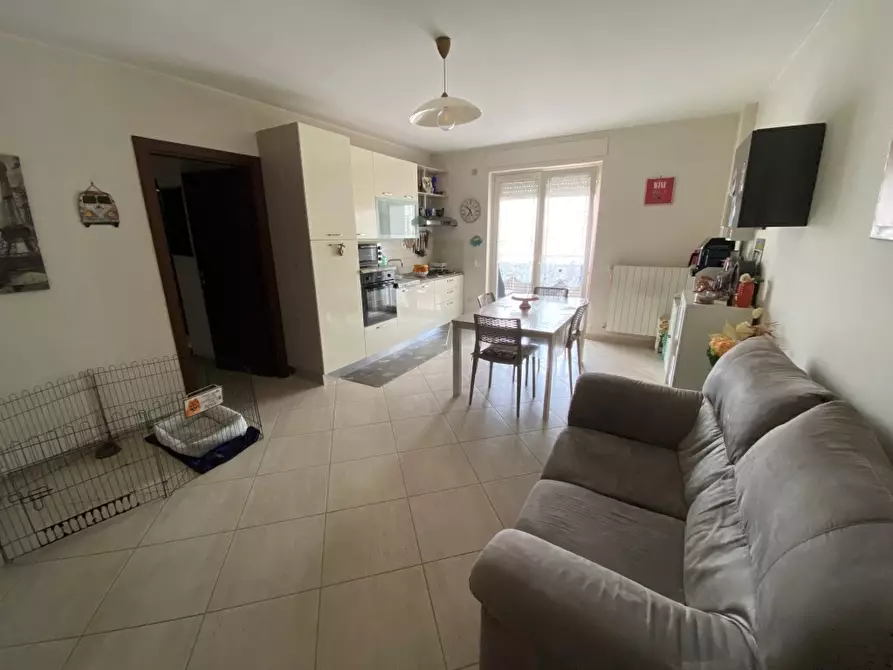 Immagine 3 di Trilocale in vendita  in Via A. Manzoni 13a a Casamassima