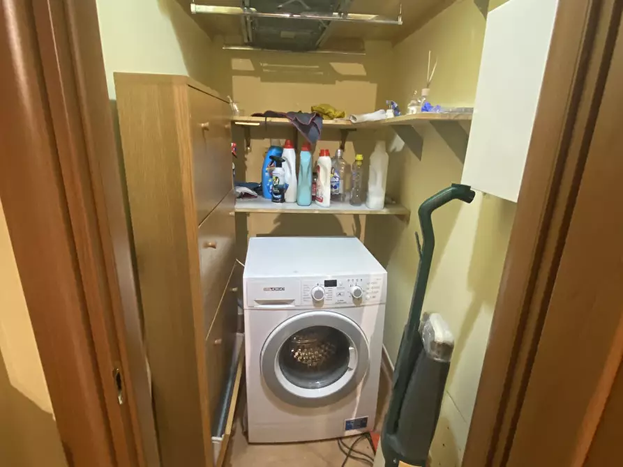 Immagine 10 di Trilocale in vendita  in Via Pascoli 21 a Casamassima