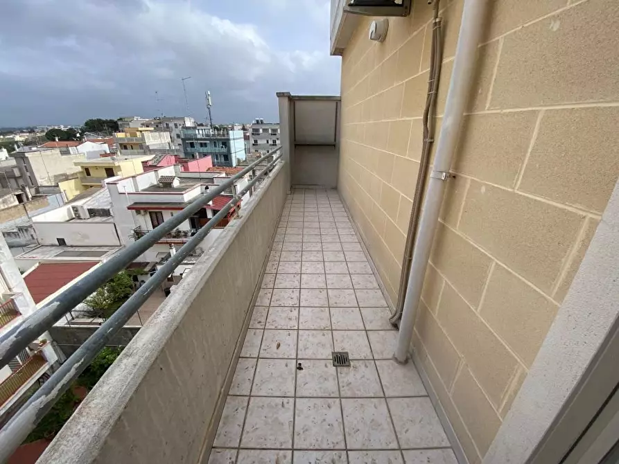 Immagine 14 di Bilocale in vendita  in Via Papa Giovanni XXIII 49 a Casamassima