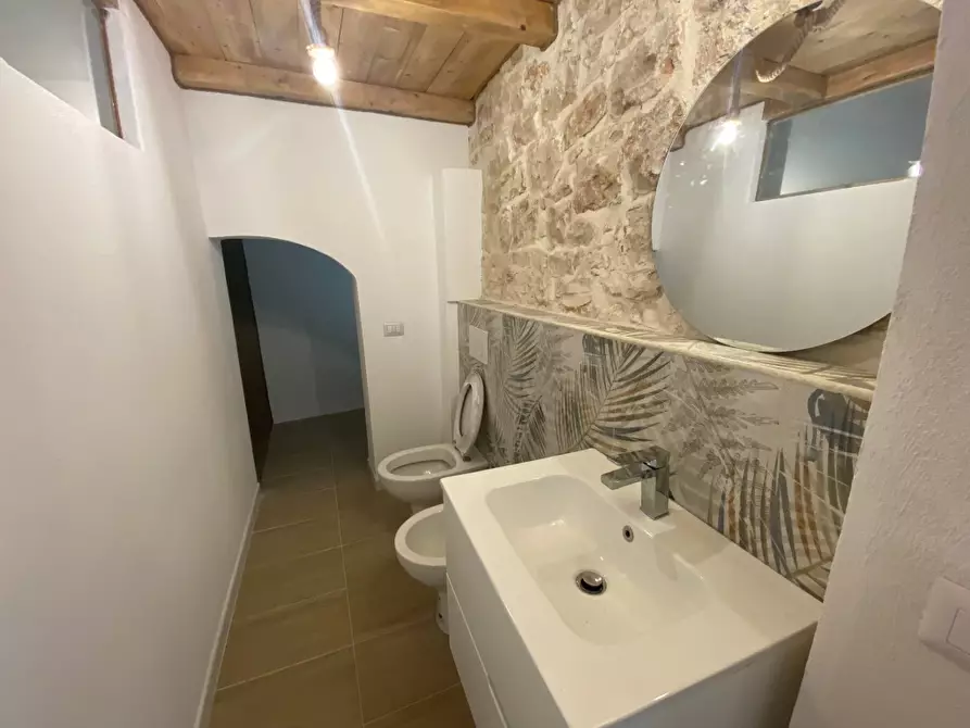 Immagine 6 di Casa indipendente in vendita  in via Sacramento a Casamassima