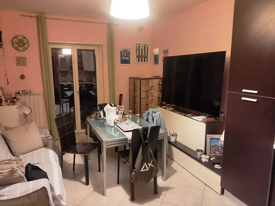 Immagine 9 di Bilocale in vendita  in Via Madrid 15 a Casamassima