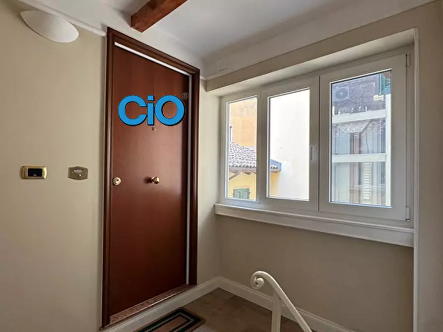 Immagine 2 di Mansarda in vendita  a Bologna