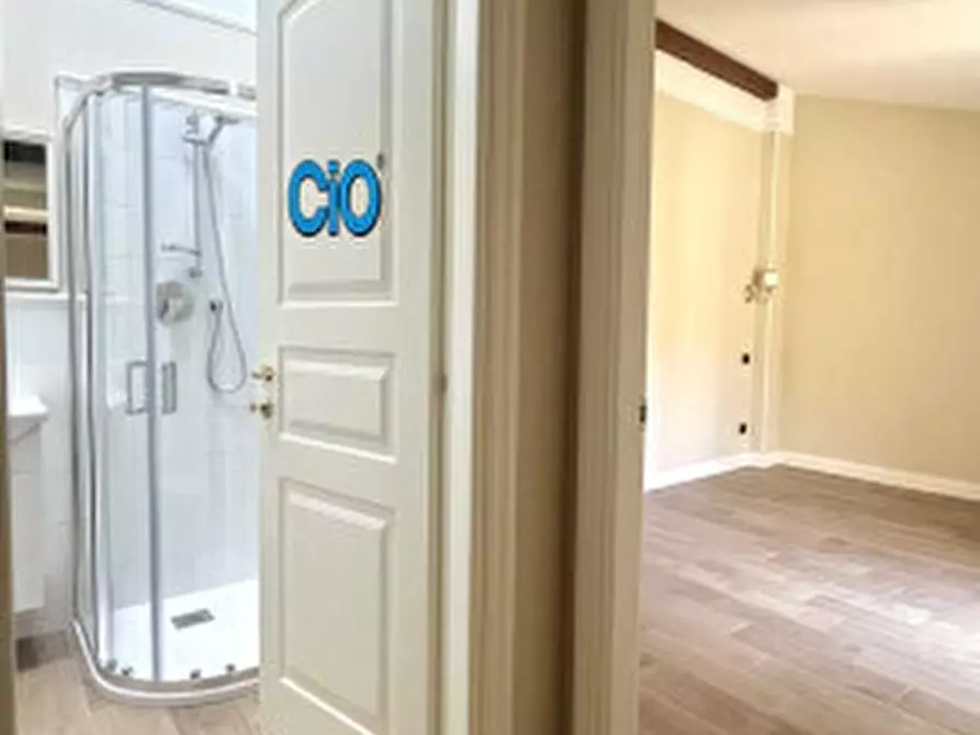 Immagine 5 di Trilocale in vendita  a Bologna