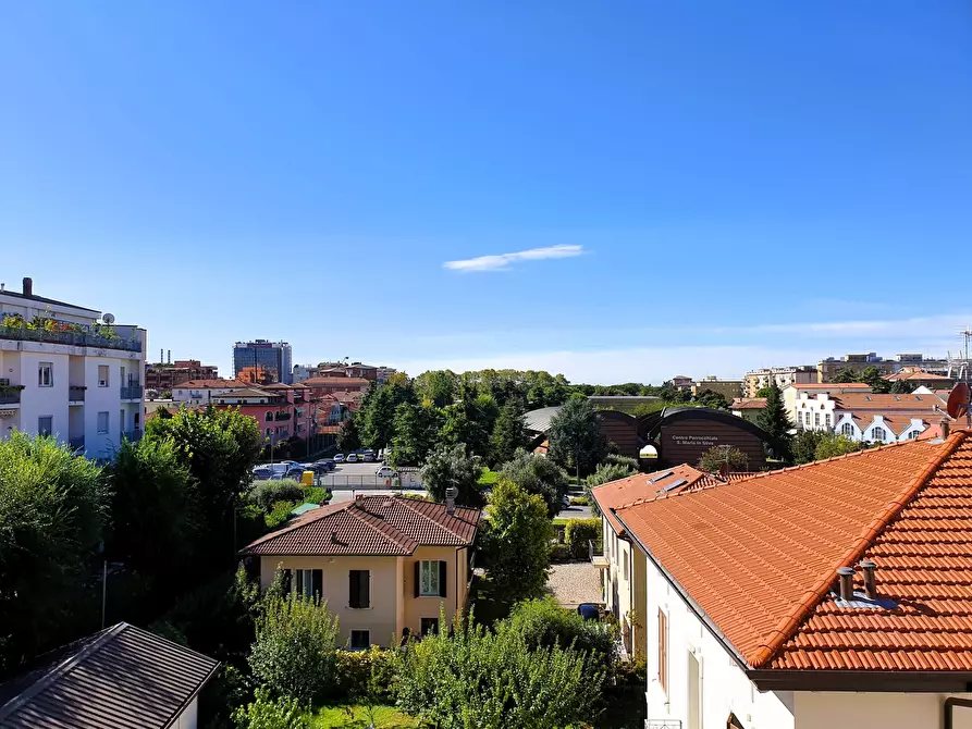 Immagine 1 di Quadrilocale in vendita  in VIA SOSTEGNO a Brescia