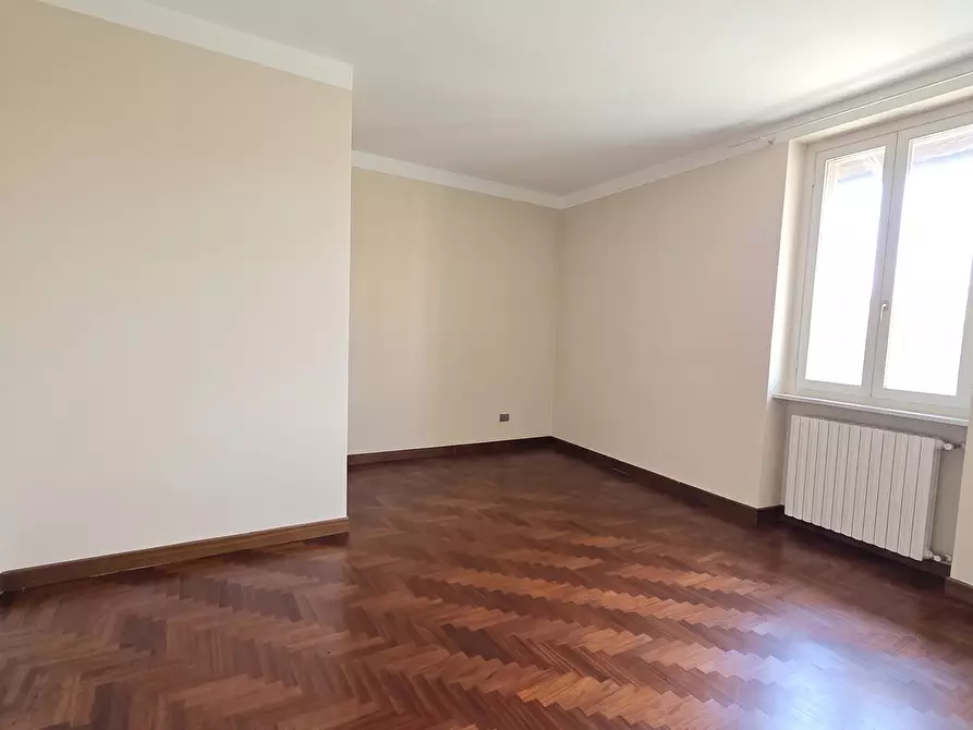 Immagine 12 di Quadrilocale in vendita  a Brescia