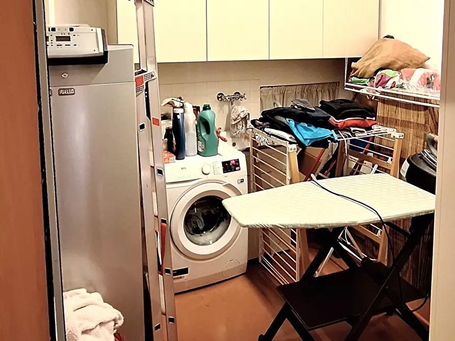 Immagine 13 di Pentalocale in vendita  in Nave Centro a Nave