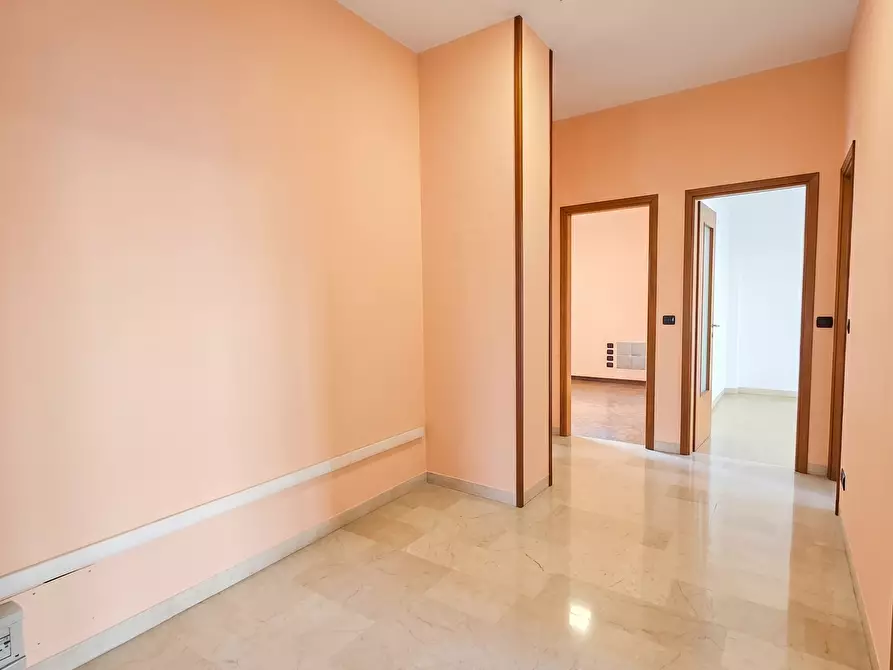 Immagine 11 di Quadrilocale in vendita  in Via XXV Aprile a Brescia