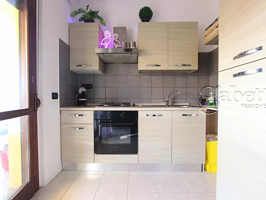 Immagine 11 di Trilocale in vendita  in Via 1° Maggio a Nerviano