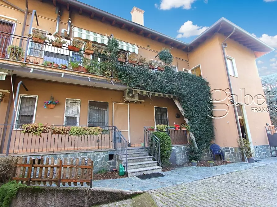 Immagine 2 di Pentalocale in vendita  in Via Cornaggia 20 a Rho