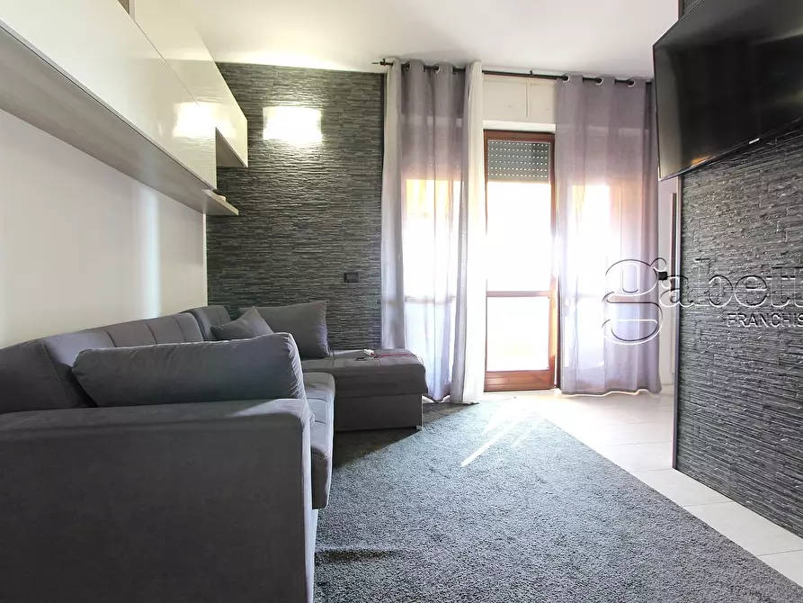 Immagine 3 di Trilocale in vendita  in Via 1° Maggio a Nerviano