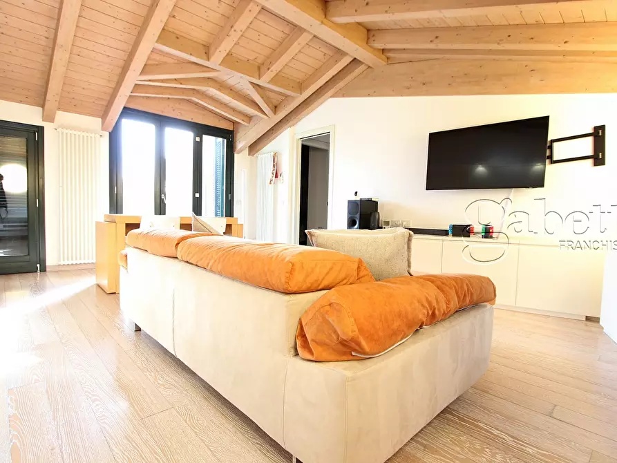 Immagine 14 di Trilocale in vendita  in piazza vittorio emanule a Nerviano