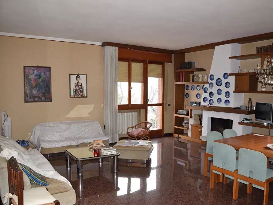 Immagine 5 di Pentalocale in vendita  in Piazza Capelli 34 a Novafeltria