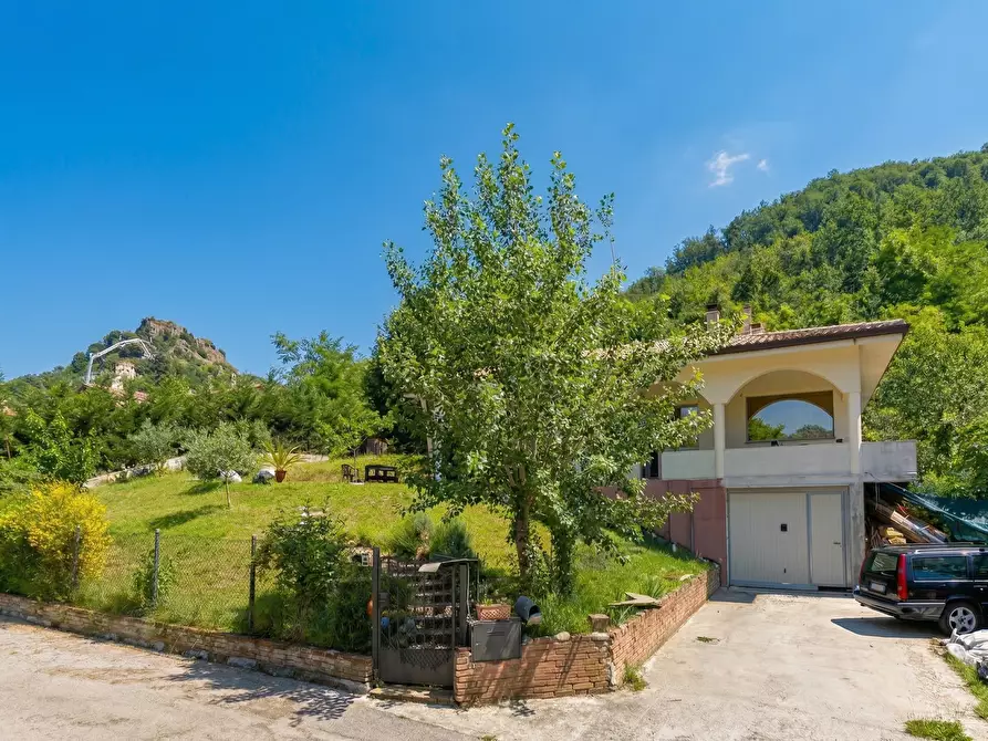 Immagine 6 di Villa in vendita  in Via Antonio Gramsci 1 a San Leo