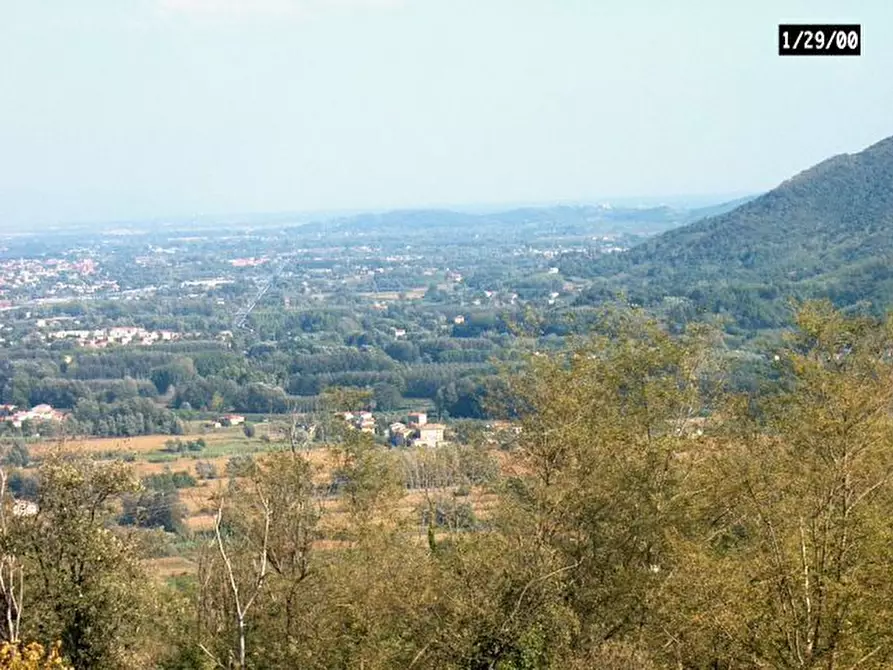 Immagine 46 di Rustico / casale in vendita  in Via Vecchia di Nozzano a Lucca