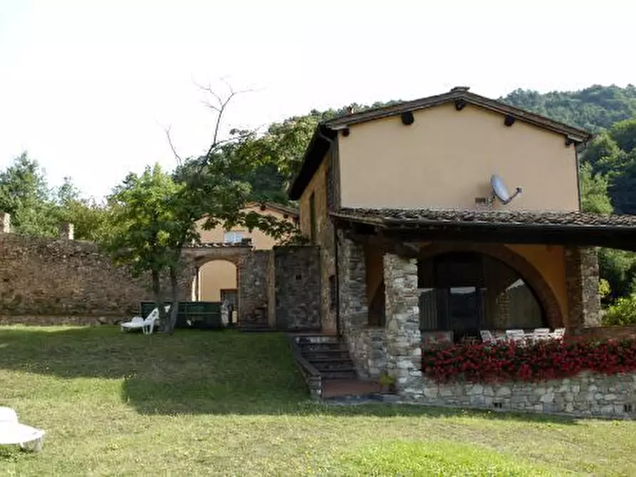 Immagine 10 di Casa vacanze in affitto  in Località Mencone 8 a Pescaglia