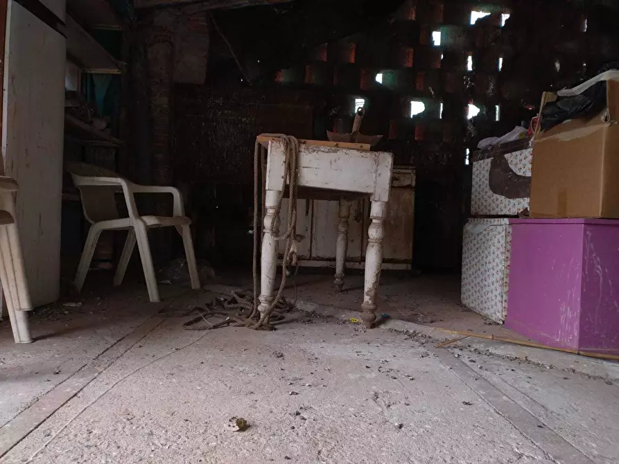 Immagine 38 di Terratetto in vendita  in Via Sarzanese a Lucca