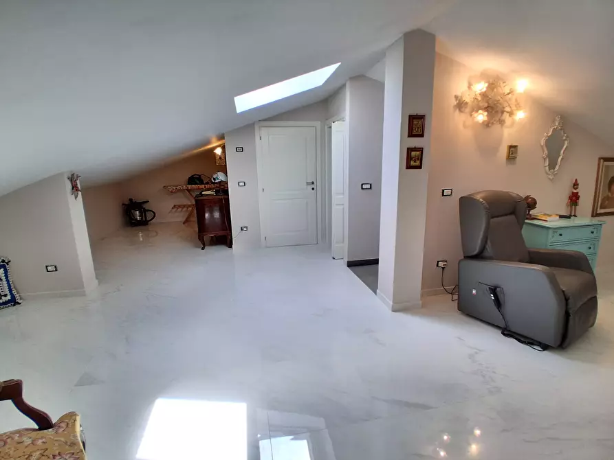 Immagine 30 di Casa bifamiliare in vendita  in Via Sarzanese a Lucca