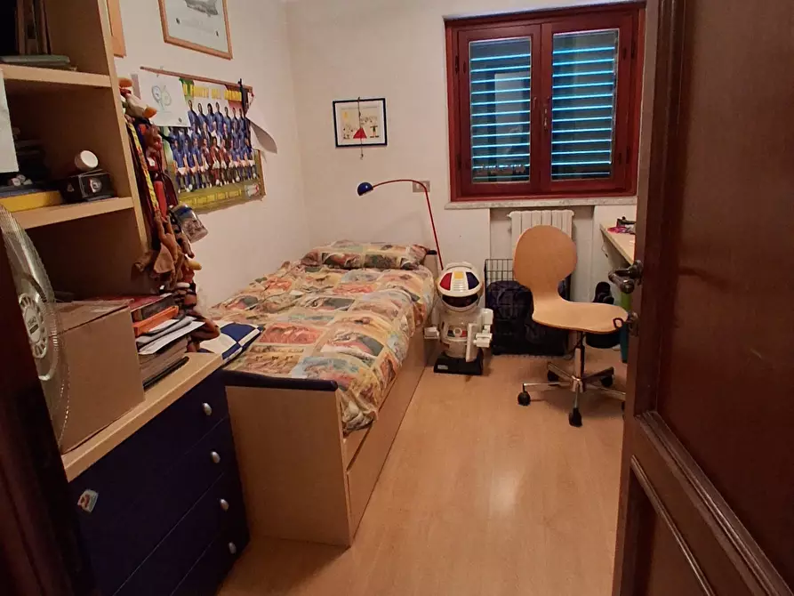 Immagine 4 di Casa bifamiliare in vendita  in Via dei Pellegrini a Lucca