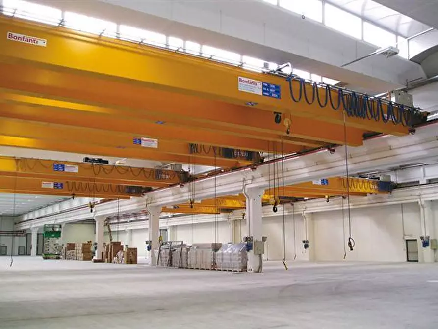 Immagine 10 di Attività artigianale in vendita  in Via Sottomonte a Capannori