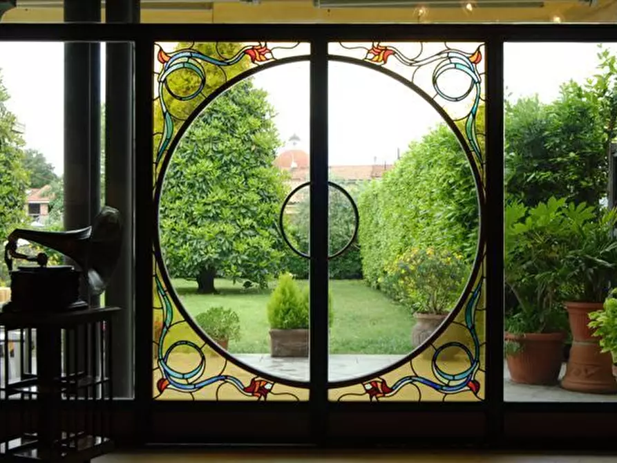 Immagine 8 di Locale commerciale in vendita  in Via Aurelia 184 a Viareggio