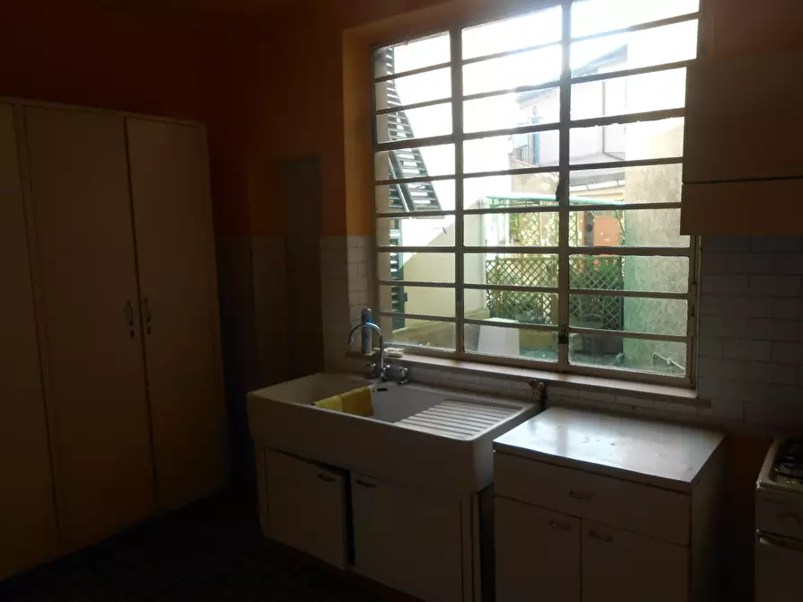 Immagine 20 di Villa in vendita  in Viale Guglielmo Marconi a Lucca