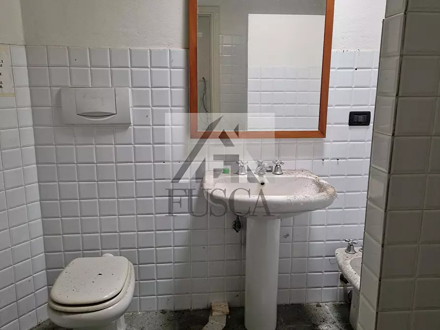 Immagine 2 di Ufficio in affitto  in Via della Formica a Lucca