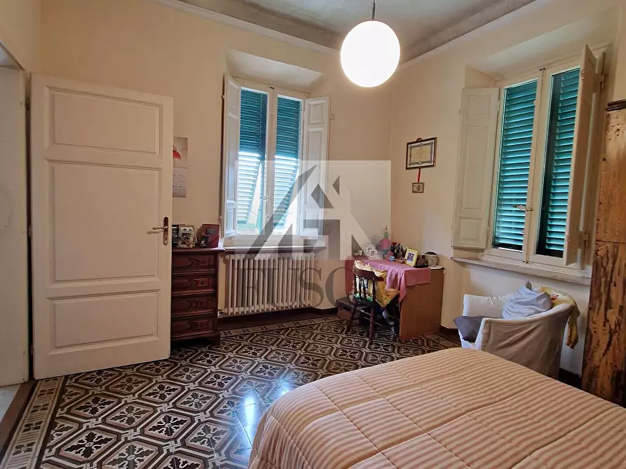 Immagine 30 di Villa in vendita  in Via Enrico Pea a Lucca