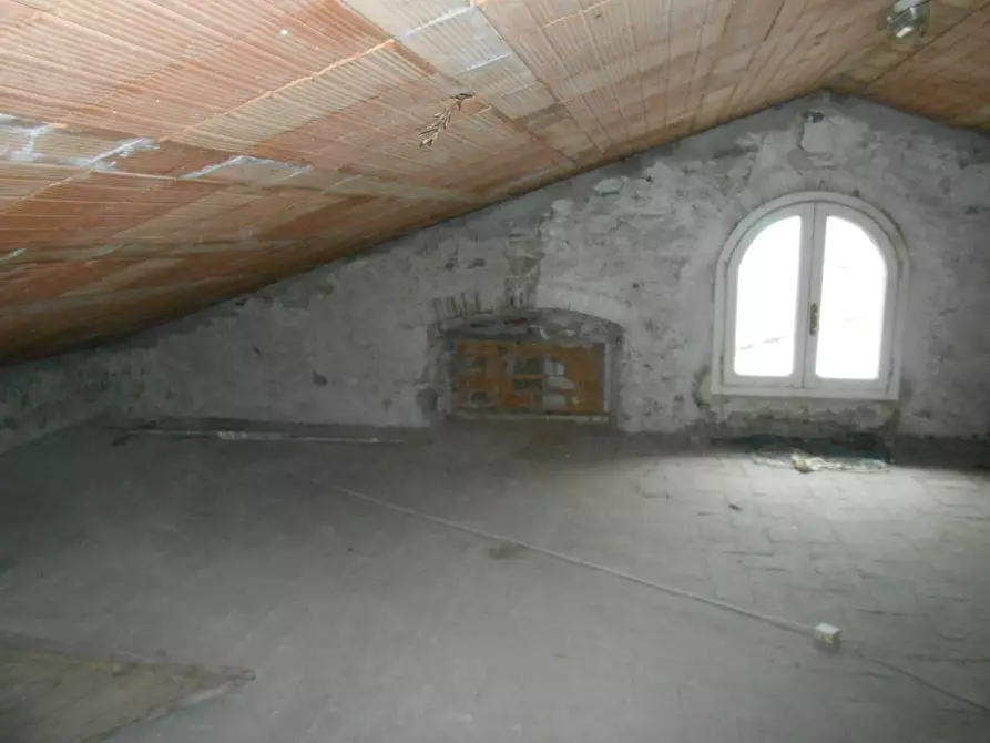 Immagine 26 di Terratetto in vendita  in Via della Maulina a Lucca