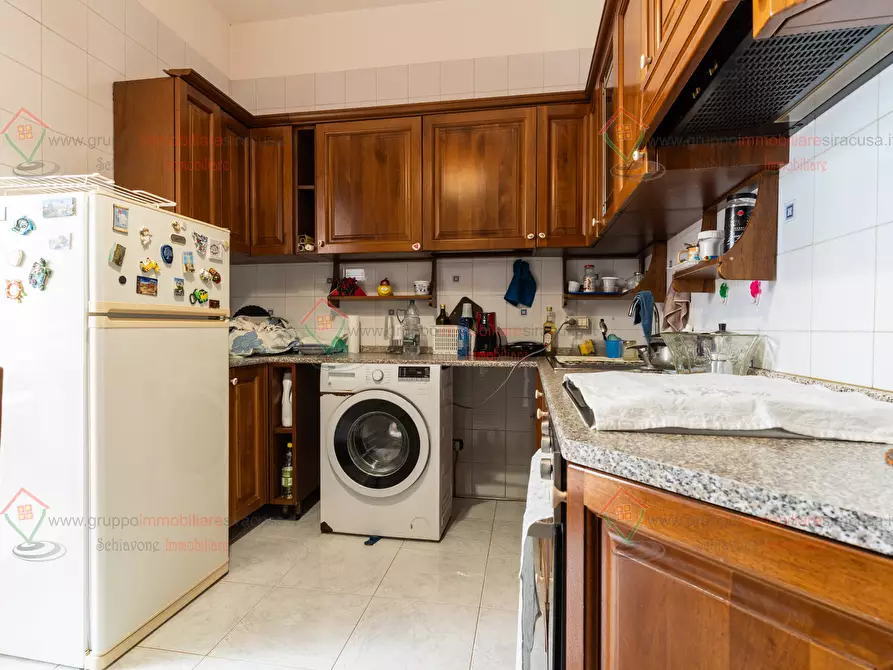 Immagine 9 di Trilocale in vendita  a Siracusa