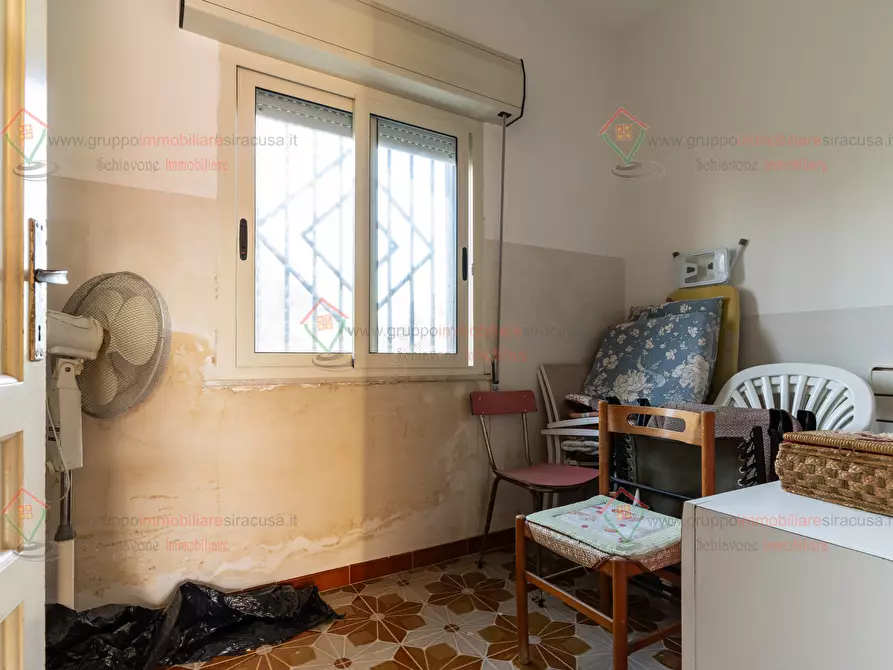 Immagine 12 di Villa in vendita  a Siracusa