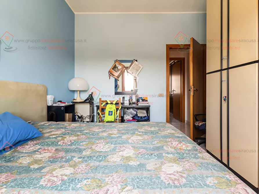 Immagine 19 di Pentalocale in vendita  a Siracusa