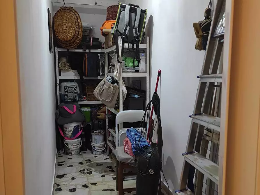 Immagine 8 di Quadrilocale in affitto  a Siracusa