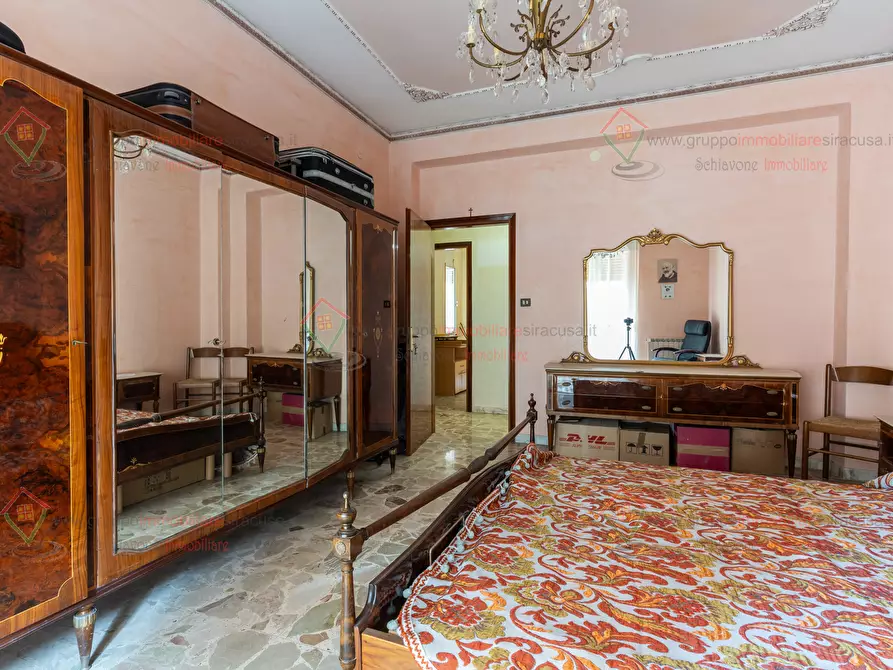 Immagine 18 di Quadrilocale in vendita  a Siracusa