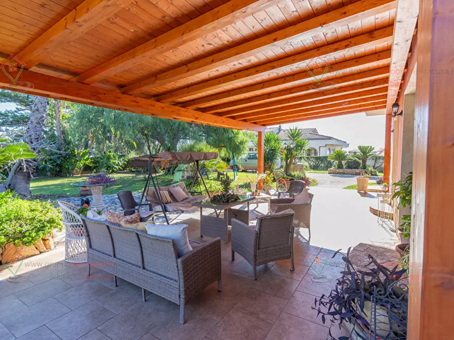 Immagine 74 di Casa indipendente in vendita  a Siracusa