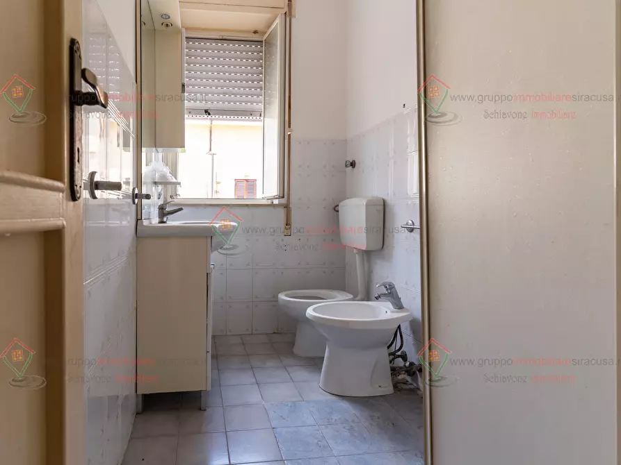 Immagine 9 di Trilocale in vendita  a Siracusa