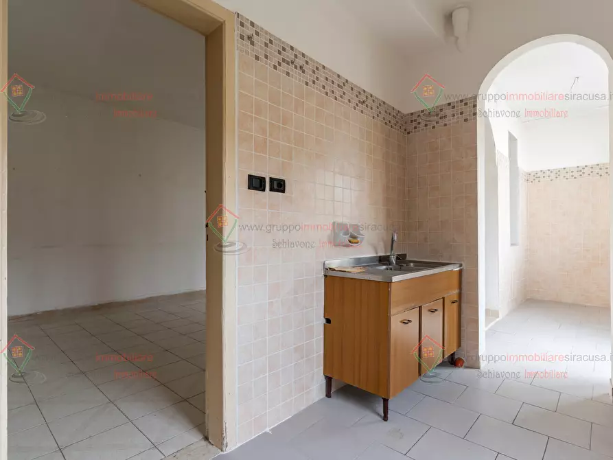 Immagine 5 di Bilocale in vendita  a Siracusa