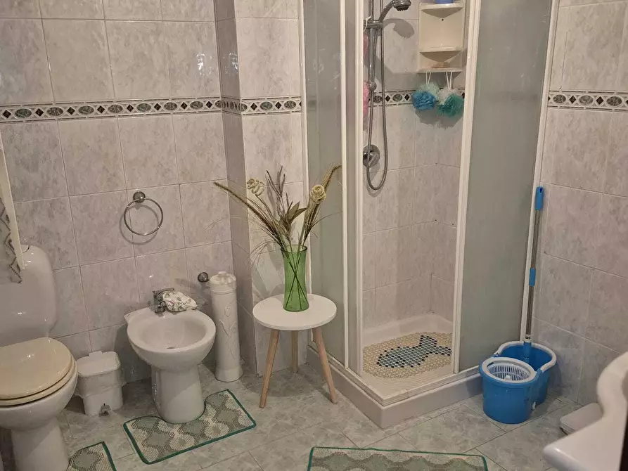Immagine 32 di Casa trifamiliare in vendita  a Canicattini Bagni