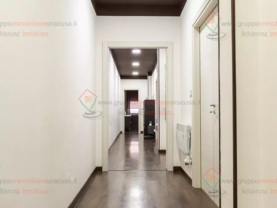 Immagine 4 di Pentalocale in vendita  a Siracusa