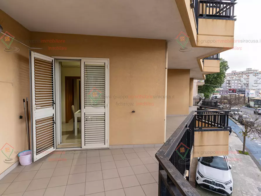 Immagine 13 di Appartamento in affitto  a Siracusa