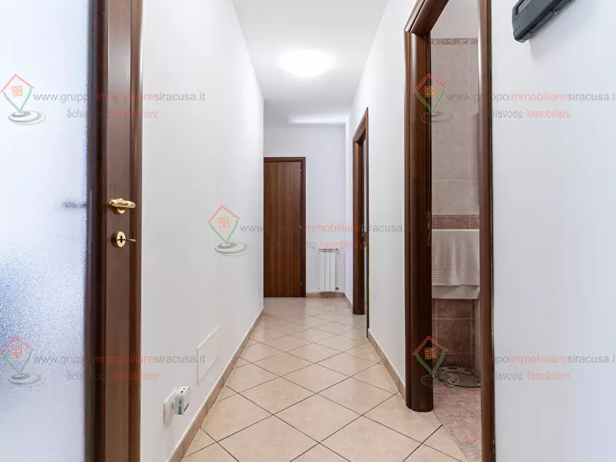 Immagine 8 di Quadrilocale in vendita  a Floridia