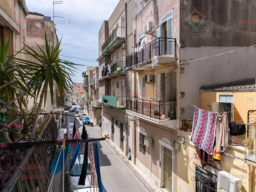 Immagine 13 di Bilocale in vendita  a Siracusa