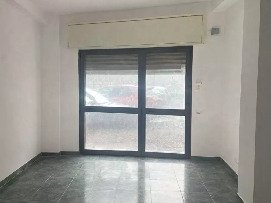 Immagine 4 di Garage in affitto  a Siracusa