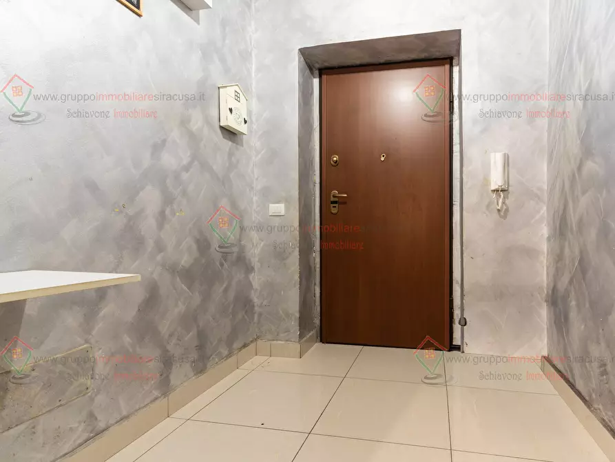 Immagine 2 di Trilocale in vendita  a Siracusa