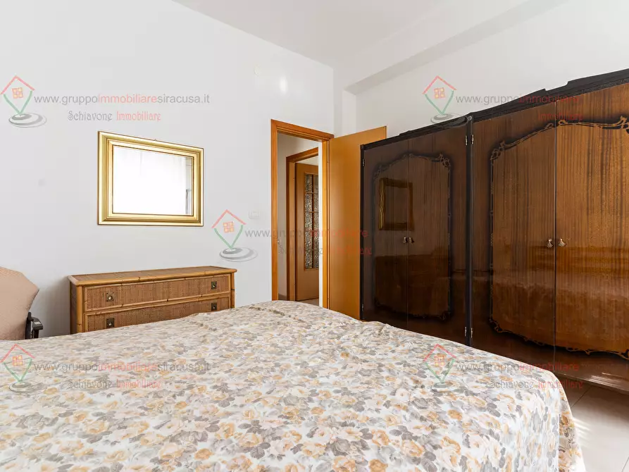 Immagine 14 di Trilocale in vendita  a Siracusa